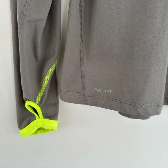 Nike 1/4 Zip Grey with Neon Accent Womens Pullover Running Top Fitted Size Small - Picture 4 of 8